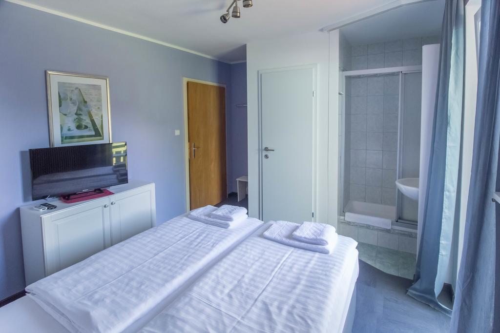 Bed & Breakfast Gaestehaus Libelle